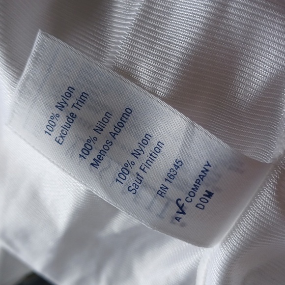 Vintage Vassarette Liner White Ice 20" Nylon Made in USA Slip 34 NWT Bridal - Picture 6 of 6